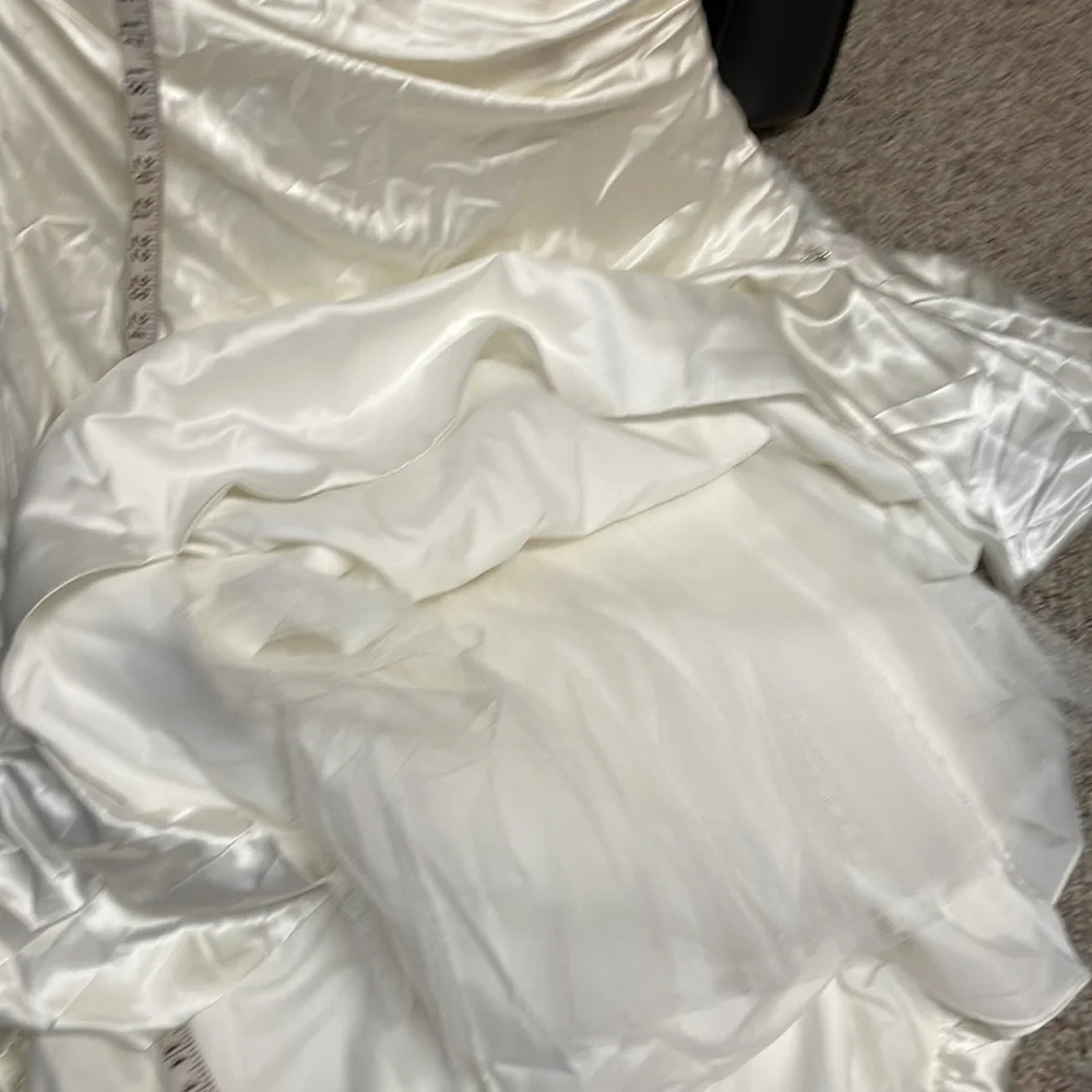 Maggie sottoro one shoulder satin gown - Picture 8 of 12